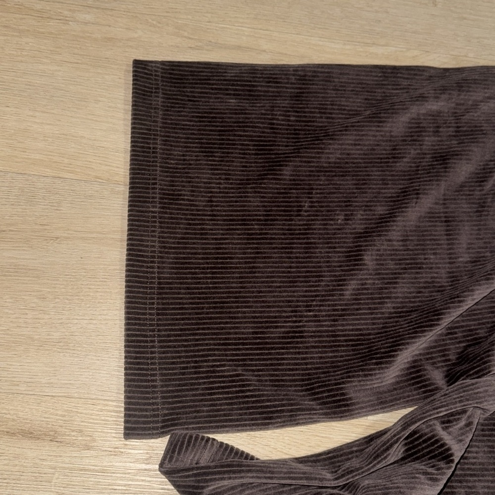lululemon athletica scuba MR wide leg Velvet cord espresso - Picture 9 of 9